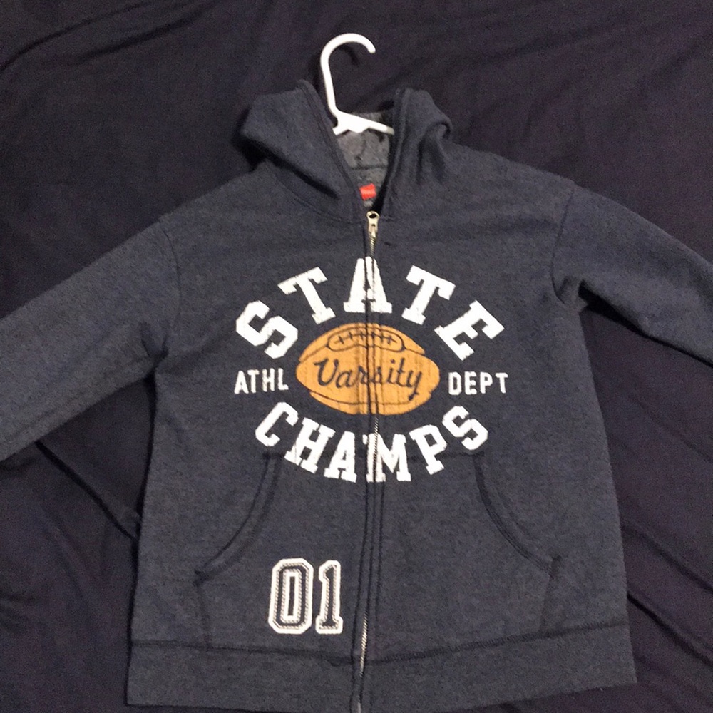 I’m selling a very conferrable jacket